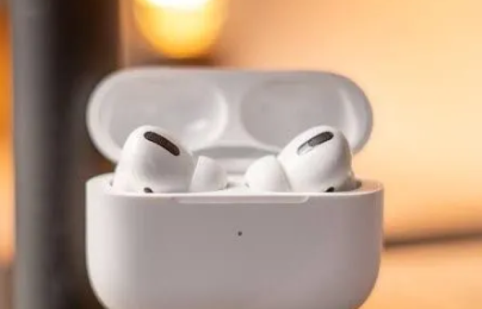 77% discount on Apple Airpods Pro / tws wireless earbuds